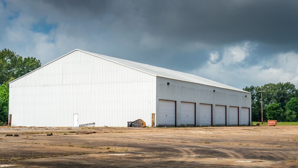More Photos Of 4537 Highway 480, Campti Manufacturing For Sale