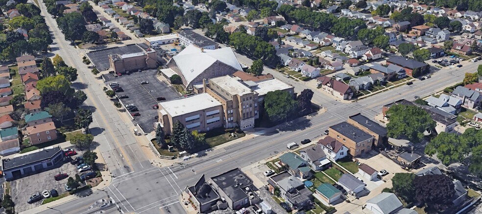 More Photos Of 6021 W Lincoln Ave, West Allis Schools For Sale