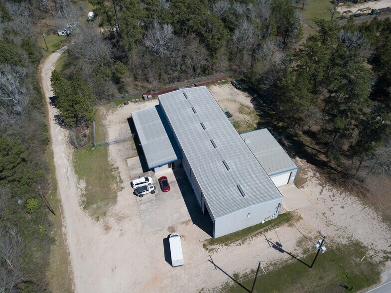 More Photos Of 9730 Shepard Hill Rd, Willis Warehouse For Sale