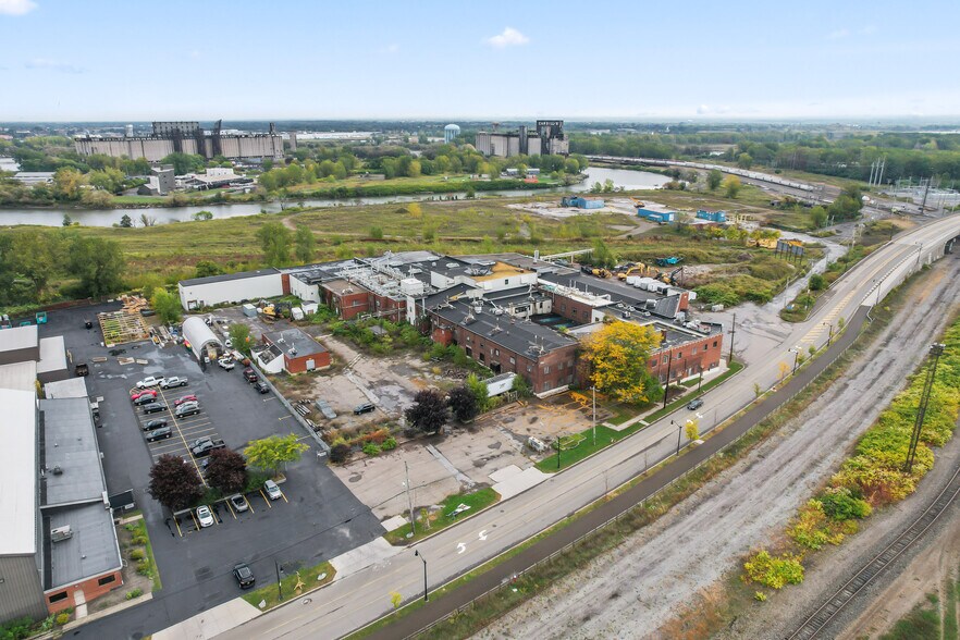 More Photos Of 670 Ohio St, Buffalo Warehouse For Sale