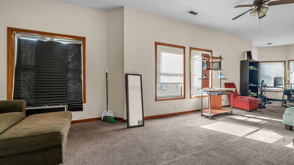 More Photos Of 13257-59 S Baltimore Ave, Chicago Storefront Retail Residential For Sale