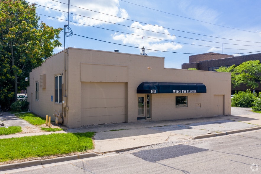 Primary Photo Of 108 E Butler St, Adrian Freestanding For Sale
