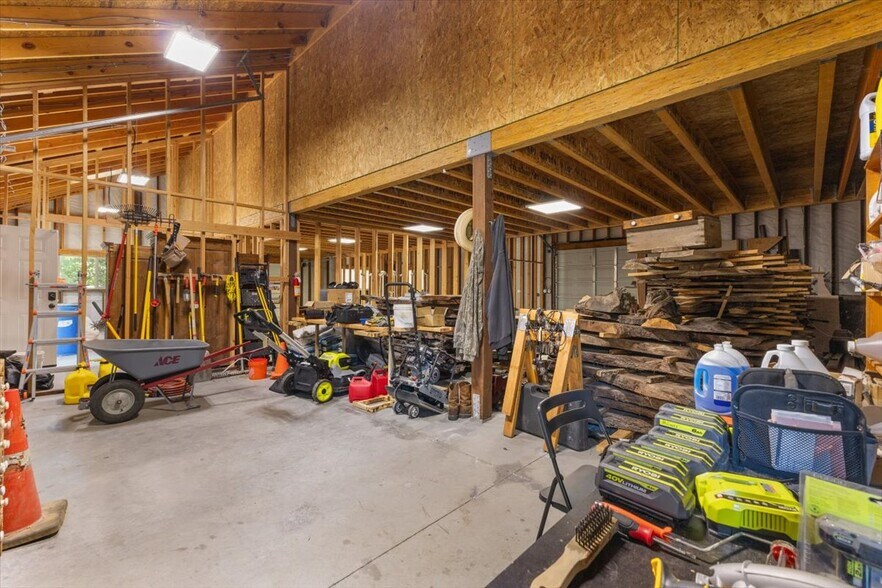 More Photos Of 5647 Highway 128, Geyserville Multifamily For Sale