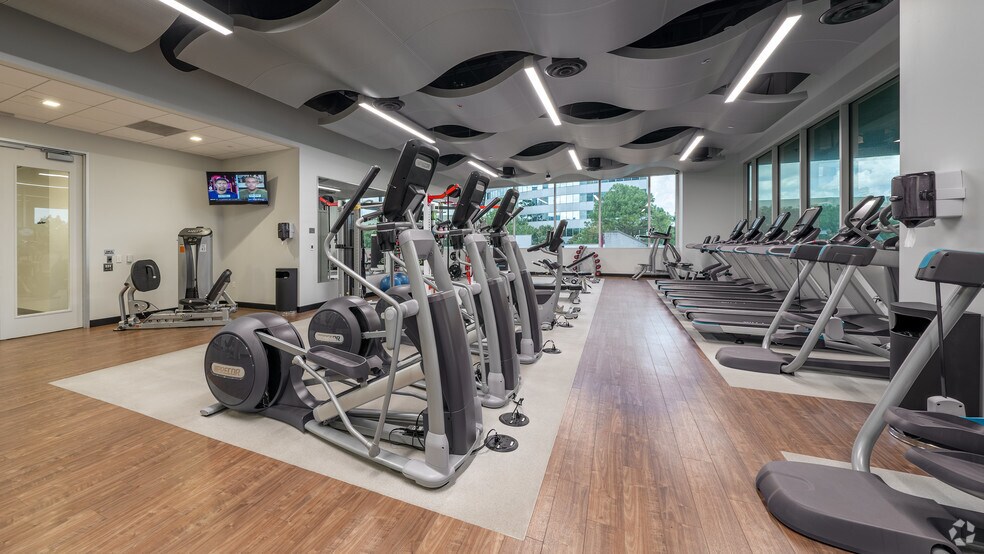 More Photos Of 1233 West Loop S, Houston Office For Lease