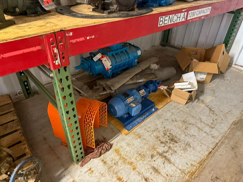 More Photos Of 5640 44th Ave S, Clinton Industrial For Sale