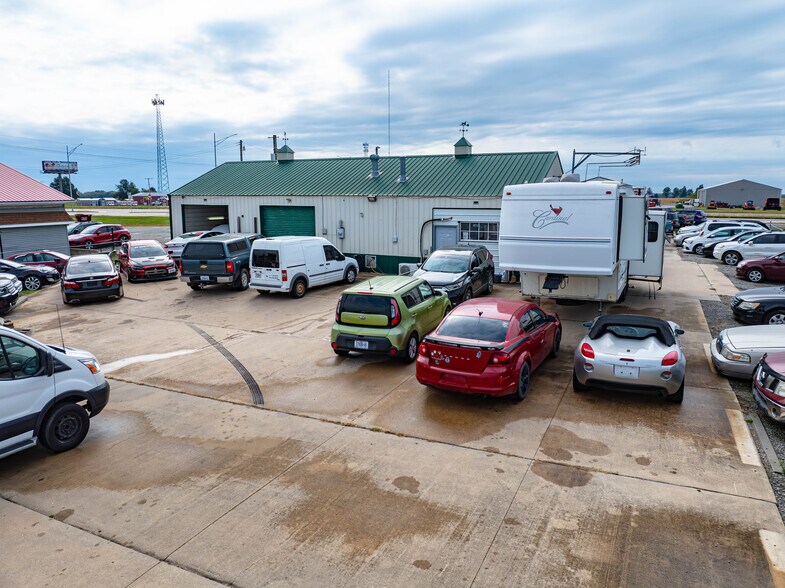 More Photos Of 306 W Front St, La Monte Industrial For Sale