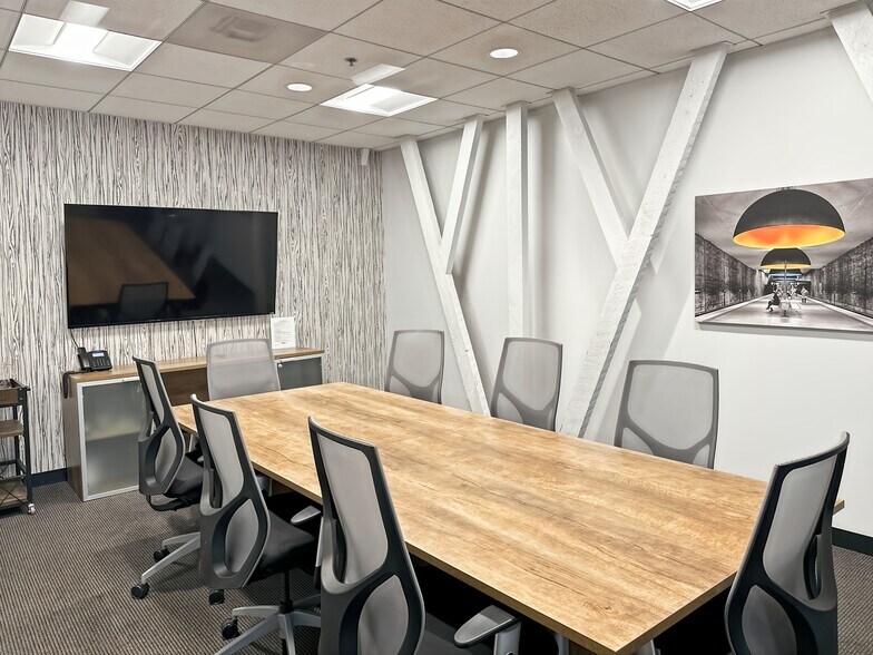More Photos Of 201 N Brand Blvd, Glendale Coworking Space