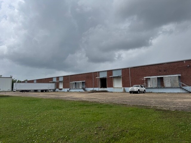 Primary Photo Of 4471 Michoud Blvd, New Orleans Distribution For Sale