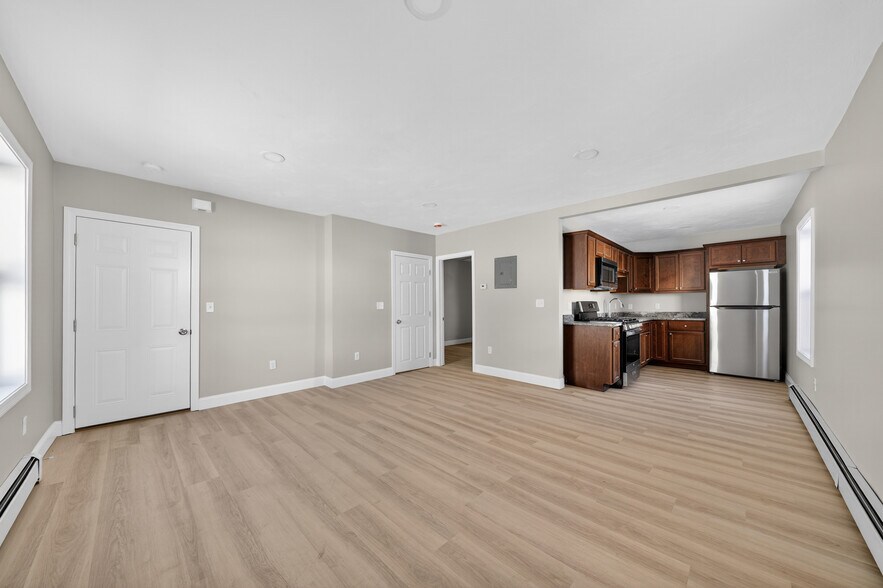 More Photos Of 165 Grant St, Fall River Apartments For Sale