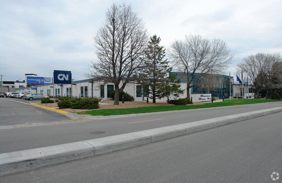 Primary Photo Of 8001 E Bloomington Fwy, Bloomington Manufacturing For Lease