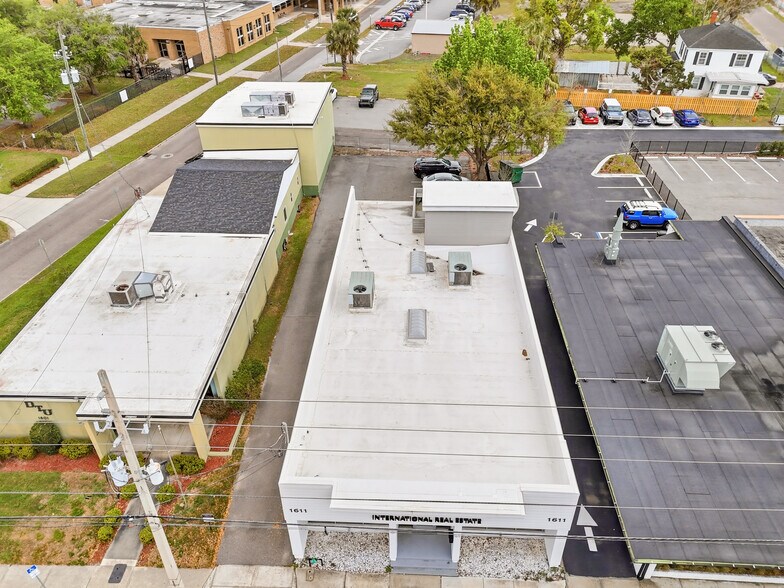 More Photos Of 1611 Atlantic Blvd, Jacksonville Storefront Retail Office For Sale