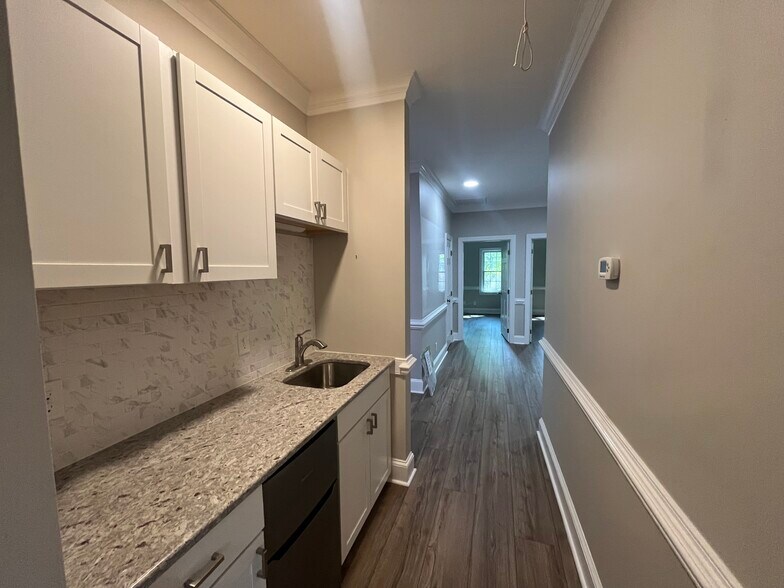 More Photos Of 4024 Barrett Dr, Raleigh Office For Lease
