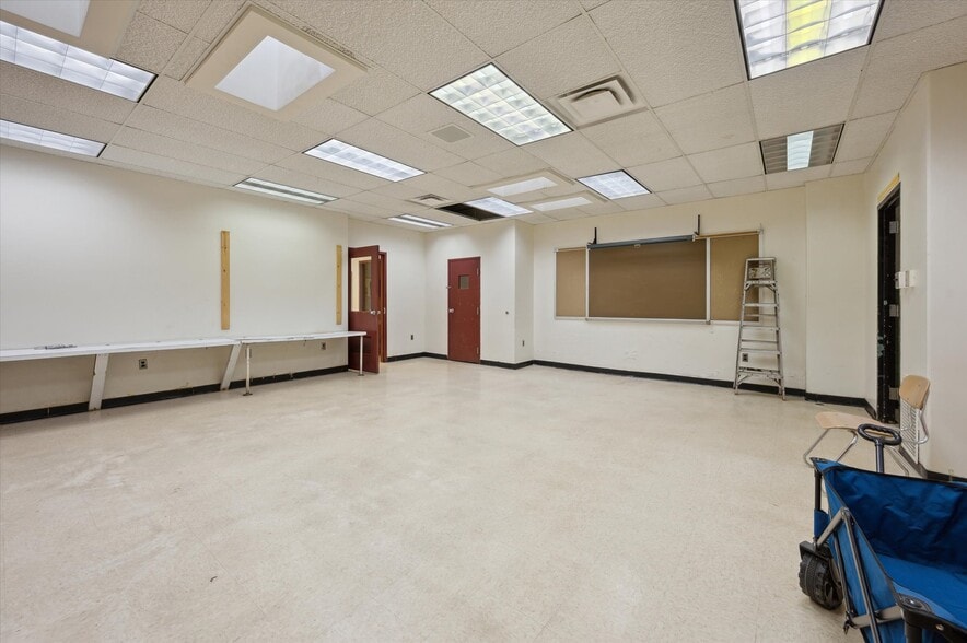 More Photos Of 1200 Orr Ave, Kittanning Schools For Sale
