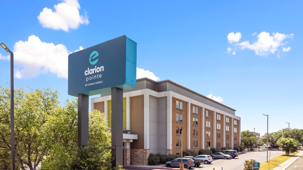 More Photos Of 4803 Manitou Dr, San Antonio Hotel For Sale