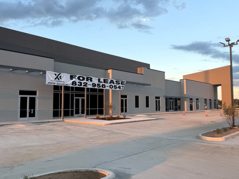 More Photos Of 1320 W League City Pky, League City Storefront For Lease