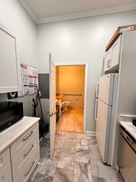 More Photos Of 1633 Race Track Rd, Saint Johns Medical For Sale