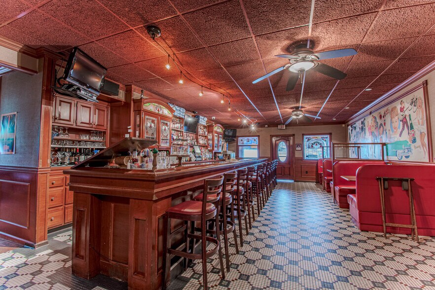 More Photos Of 291 Main St, Eynon Restaurant For Sale