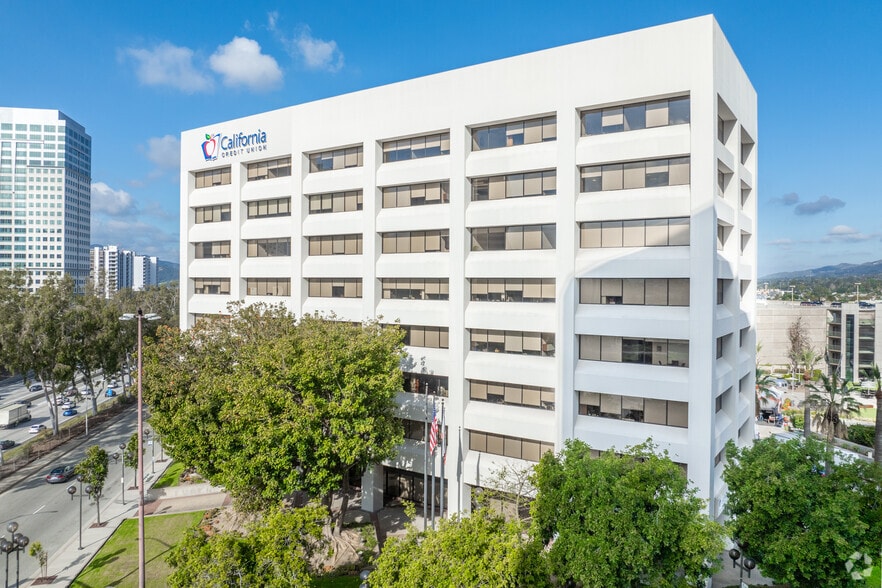 More Photos Of 701 N Brand Blvd, Glendale Office For Lease