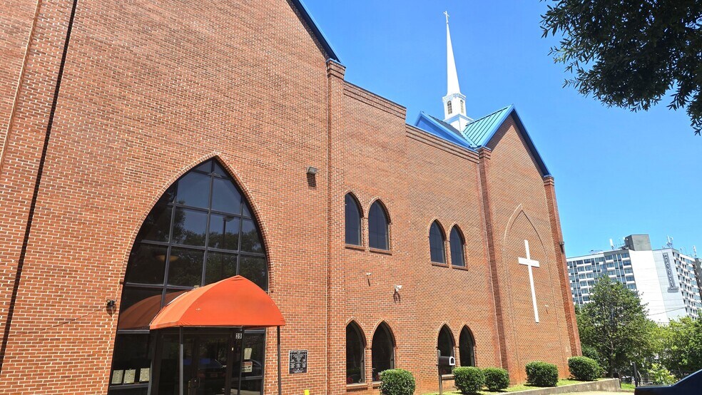 More Photos Of 395 Chamberlain St SE, Atlanta Specialty For Sale