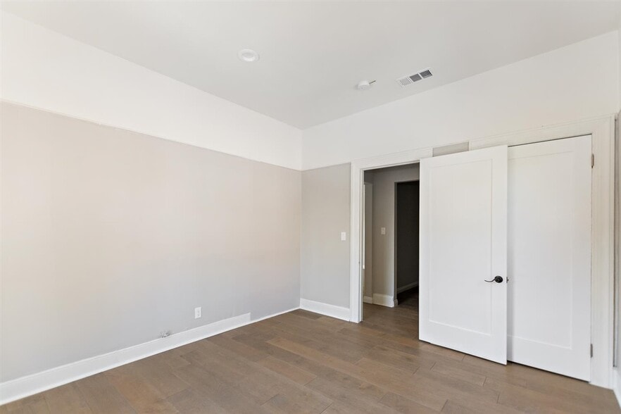 More Photos Of 1703 S Burlington Ave, Los Angeles Apartments For Sale