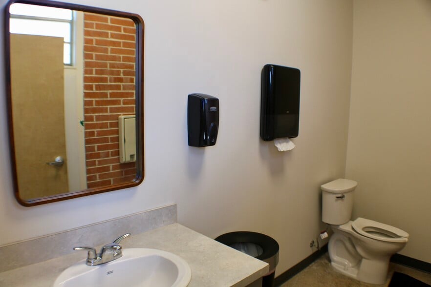 More Photos Of 4265 E Lucas Dr, Beaumont Religious Facility For Sale