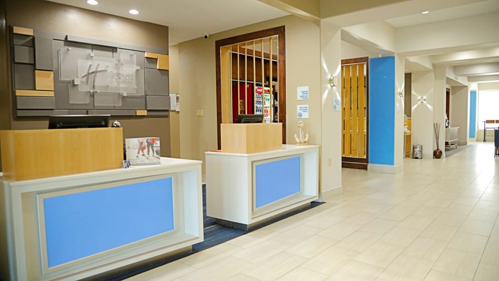 More Photos Of 2440 Gulf Fwy, Texas City Hotel For Sale