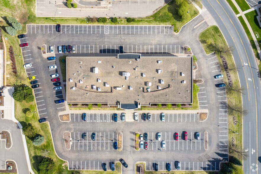 More Photos Of 1185 Town Centre Dr, Eagan Medical For Lease