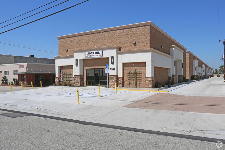 More Photos Of 4423-4439 Rowland Ave, El Monte Warehouse For Lease
