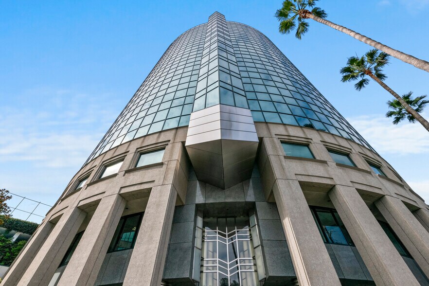 More Photos Of 11400 W Olympic Blvd, Los Angeles Office For Lease