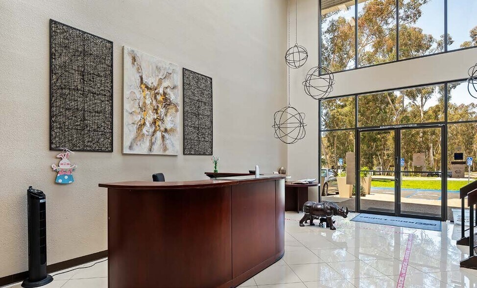 More Photos Of 9745-9747 Businesspark Ave, San Diego Research And Development For Lease