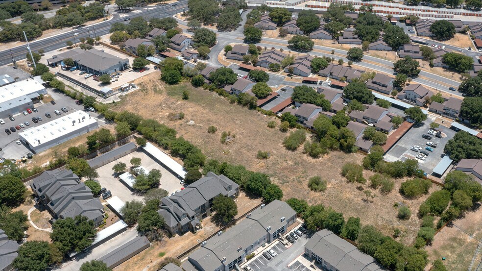 More Photos Of 9735 Fredericksburg Road, San Antonio Land For Sale