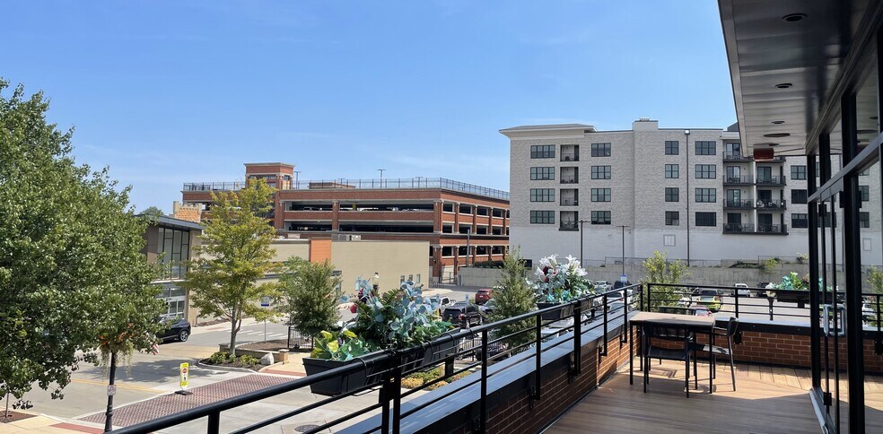 More Photos Of 5216 Main St, Downers Grove Office For Lease