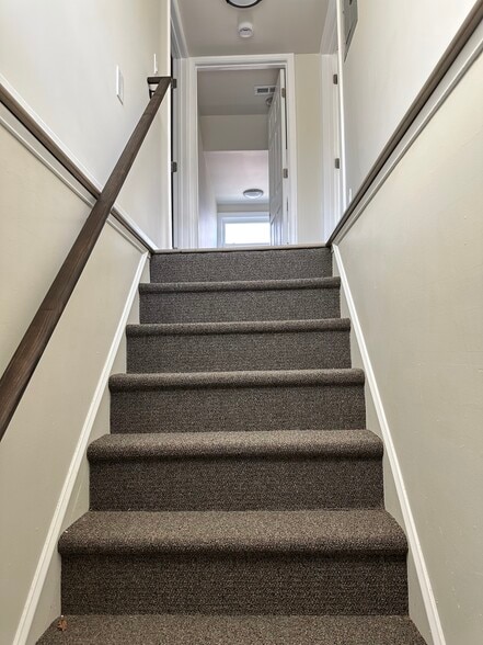 More Photos Of 800 Dekalb St, Bridgeport Storefront Retail Residential For Sale