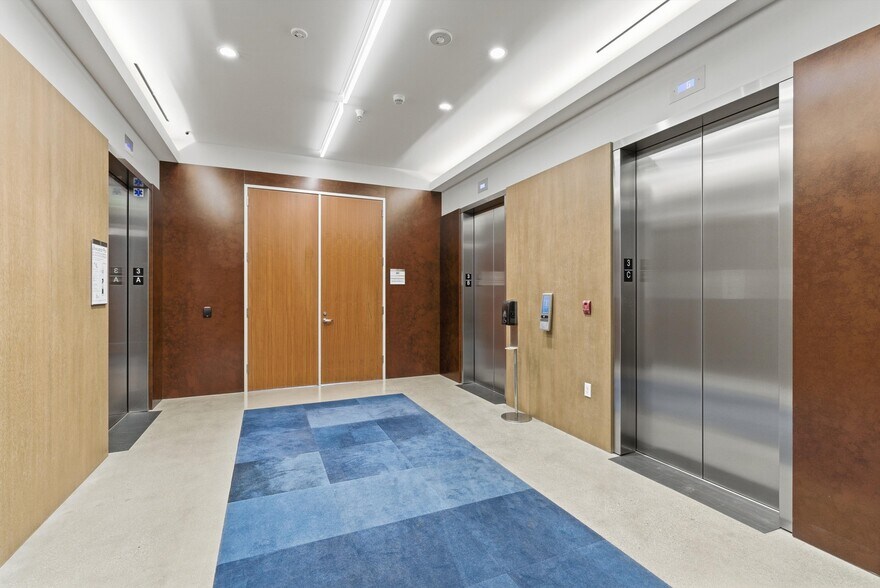 More Photos Of 6555 Barton Ave, Los Angeles Office For Lease