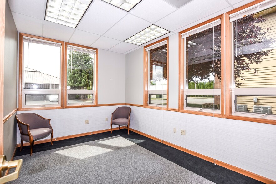 More Photos Of 3711 Griffin Ln Se, Olympia Office For Lease