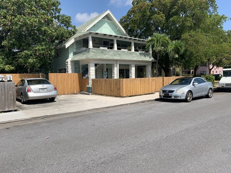 More Photos Of 605 S J St, Lake Worth Multifamily For Sale