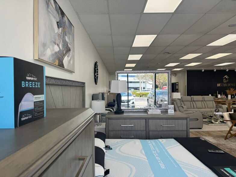 More Photos Of 3200-3226 W Hillsboro Blvd, Deerfield Beach Storefront For Lease
