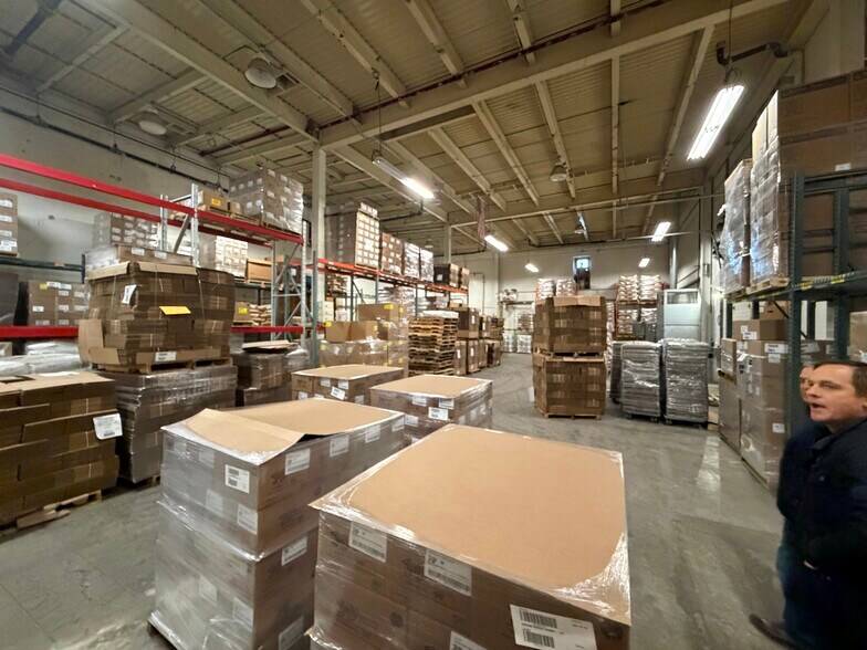 More Photos Of 1999 Mount Read Blvd, Rochester Manufacturing For Lease