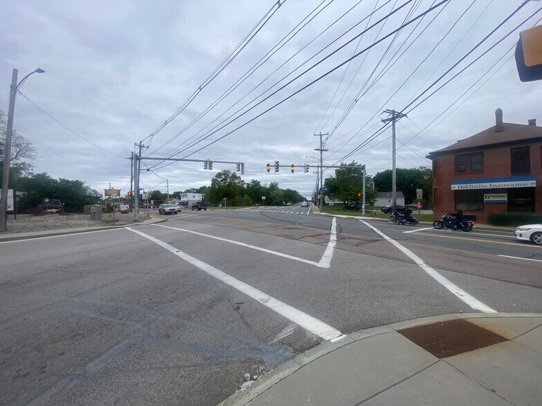 More Photos Of 422 Post Rd, Warwick Medical For Lease