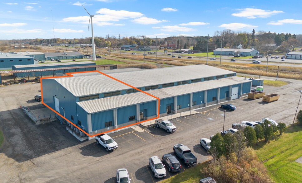 More Photos Of 318 Timothy Ln, Ontario Warehouse For Lease