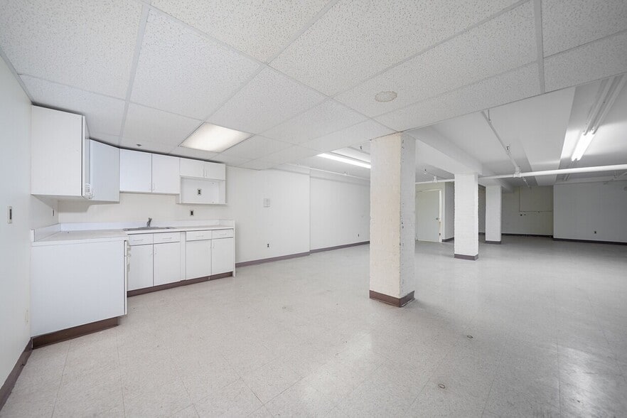 More Photos Of 1310 5th St, North Bergen Medical For Lease