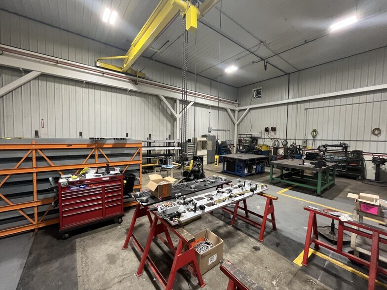 More Photos Of 15630 68th Ave, Coopersville Manufacturing For Lease