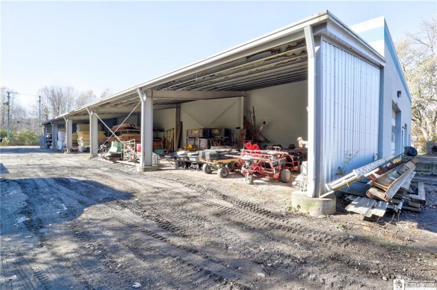 More Photos Of 1850 Lydon Ave, Falconer Manufacturing For Sale