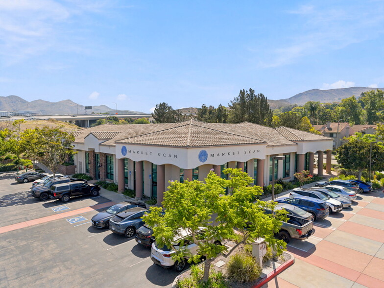Primary Photo Of 815 Camarillo Springs Rd, Camarillo Office For Sale