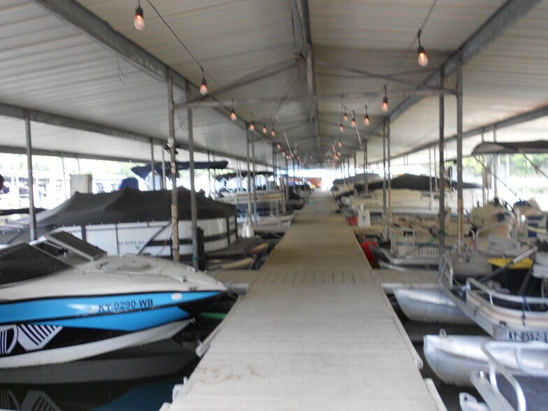 More Photos Of 234 Homestead Ln, Lancaster Marina For Sale