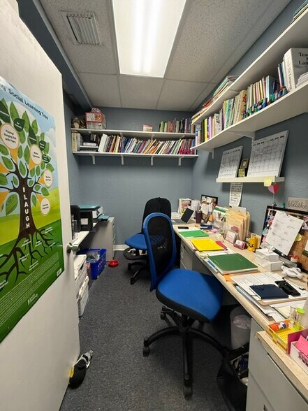 More Photos Of 5400 S University Dr, Davie Office For Lease