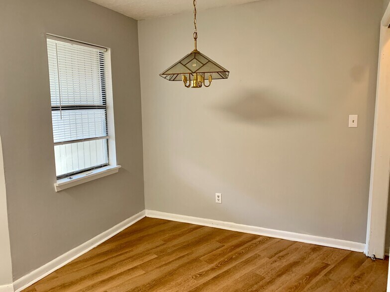 More Photos Of 5745 Horton Ave, Jackson Apartments For Sale