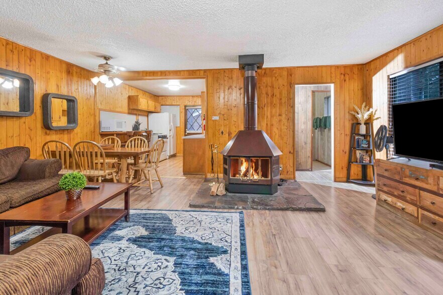 More Photos Of 39372 Big Bear Blvd, Big Bear Lake Hotel For Sale