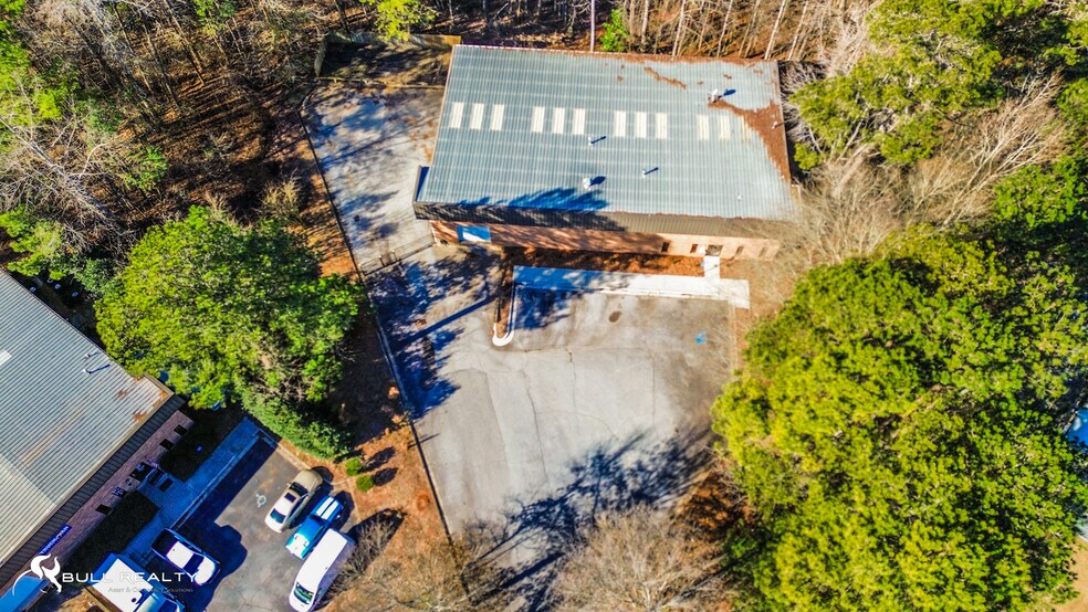 More Photos Of 155 Tober Trl, Fayetteville Warehouse For Lease