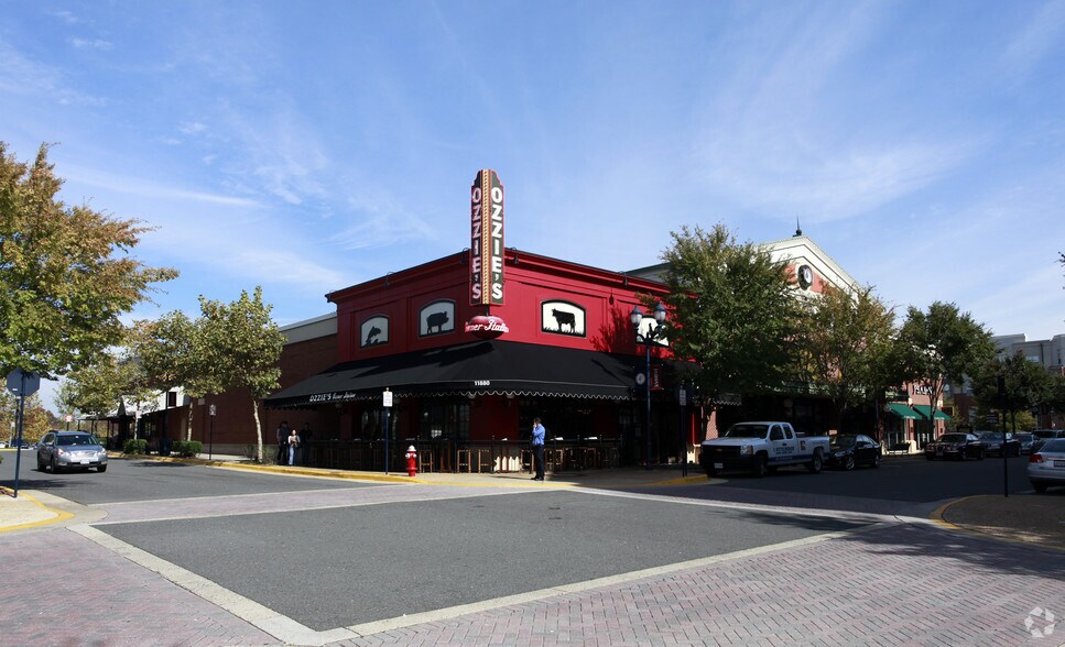 More Photos Of 11880-11950 Grand Commons Ave, Fairfax Unknown For Lease